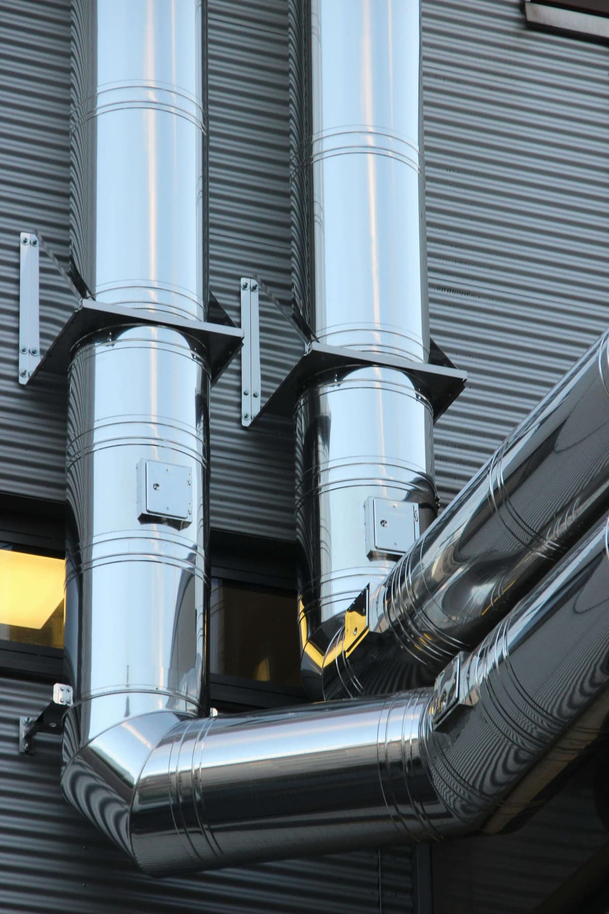 Professional HVAC ventilation system installation